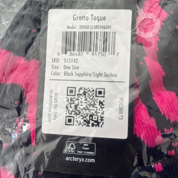 Brand new Arc’teryx grotto toque - Picture 2 of 4